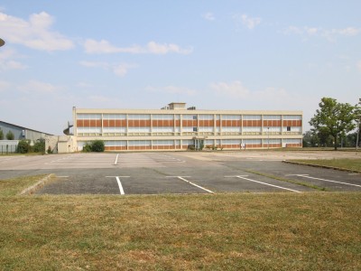 IMMEUBLE DE BUREAUX A VENDRE - MACON - 2000 m2 - 1995000€ 