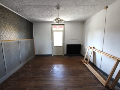 IMMEUBLE A VENDRE - TOURNUS - 609 m2 - 198�000�&euro;