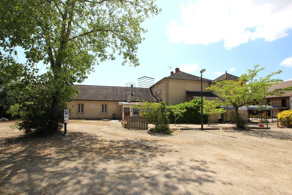 IMMEUBLE A VENDRE - TOURNUS - 609 m2 - 198�000�&euro;