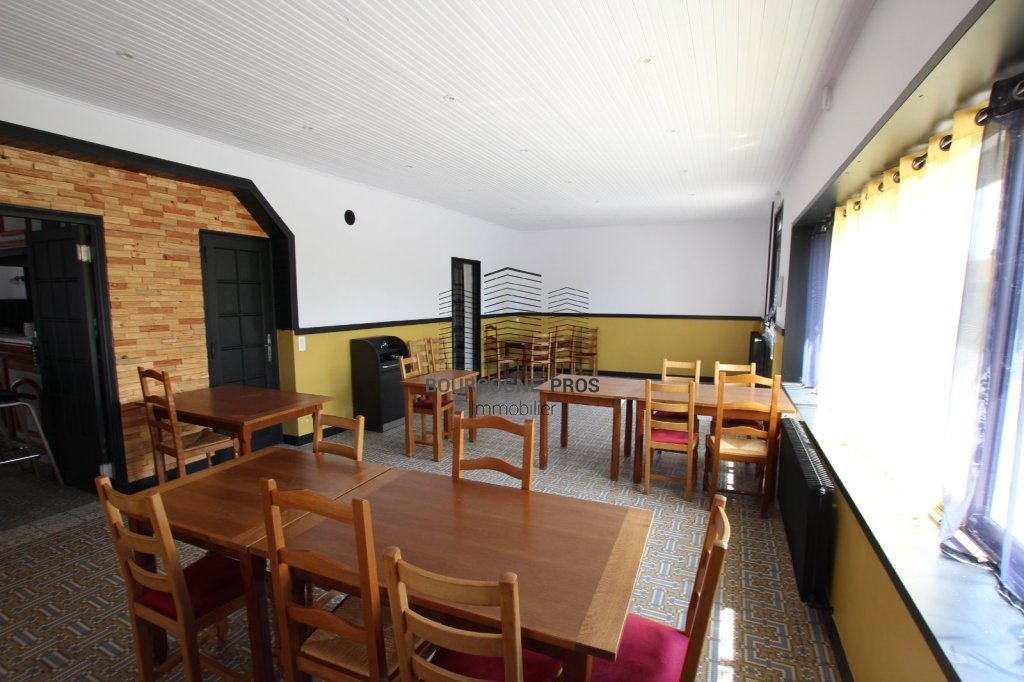 IMMEUBLE A VENDRE - TOURNUS - 609 m2 - 198�000�&euro;